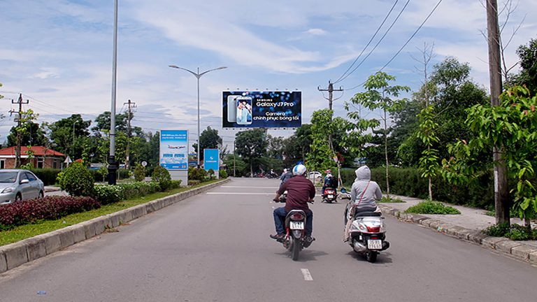 Billboard Tại Sân Bay Phú Bài – Thị Xã Hương Thủy – Tp. Huế
