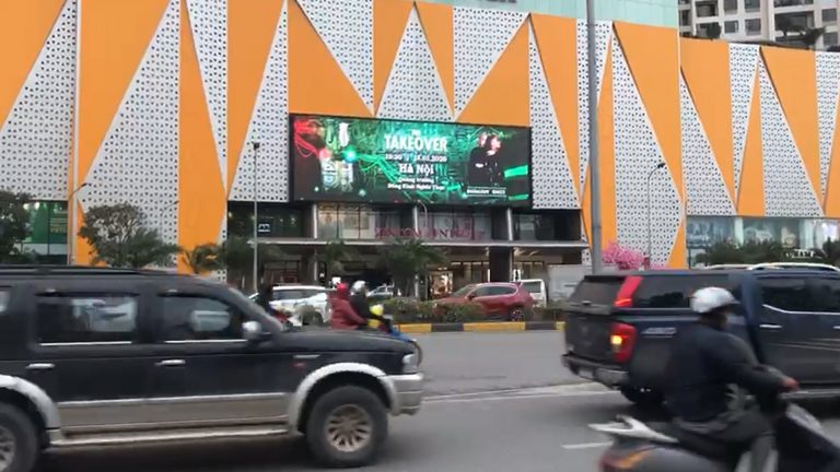 Góc nhìn tham khảo của LED ngoài trời tại Vincom Trần Duy Hưng