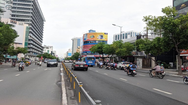 Pano Ốp Tường Tại 207 Nguyễn Văn Trỗi – Phường 10 – Quận Phú Nhuận – Tp. Hồ Chí Minh