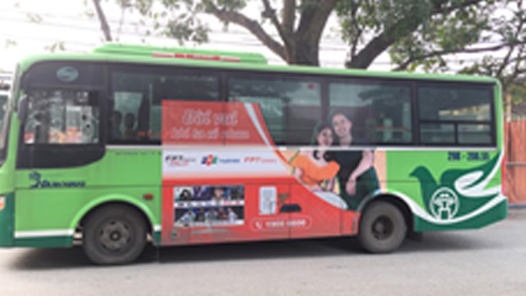 Quảng Cáo Tràn Kính Xe Bus Tại Lâm Đồng