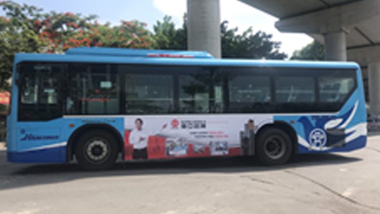 Quảng Cáo Tràn Kính Xe Bus Tại Lào Cai