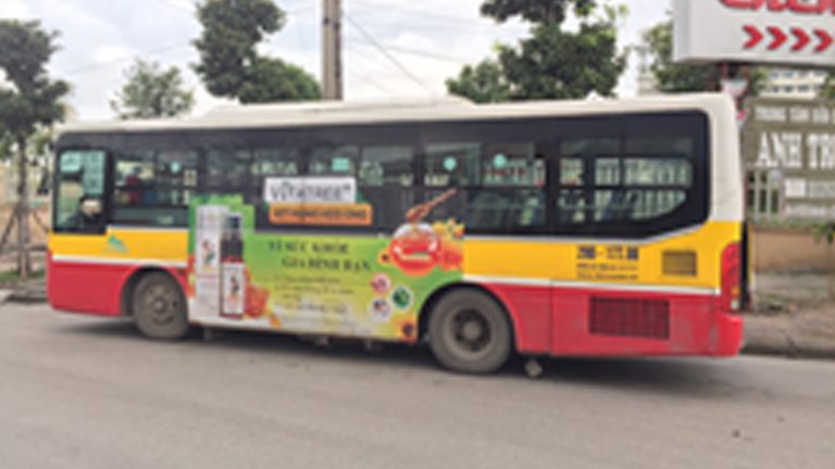 Quảng Cáo Tràn Kính Xe Bus Tại Ninh Thuận