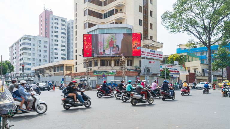 Led Outdoor Tại Ngã Tư Trần Hưng Đạo + Nguyễn Biểu – Quận 5 – Tp. Hồ Chí Minh