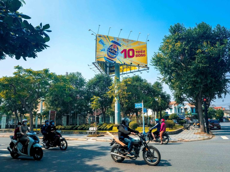 Billboard 3 Mặt Tại Tiểu Công Viên Hai Bà Trưng - Tôn Đức Thắng, Tp. Hội An - Tỉnh Quảng Nam