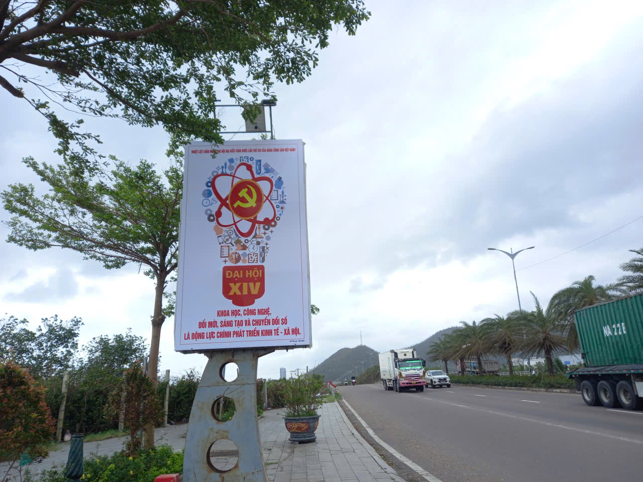 z7425765870577_cc04bae528544de053fd26d19fe02212