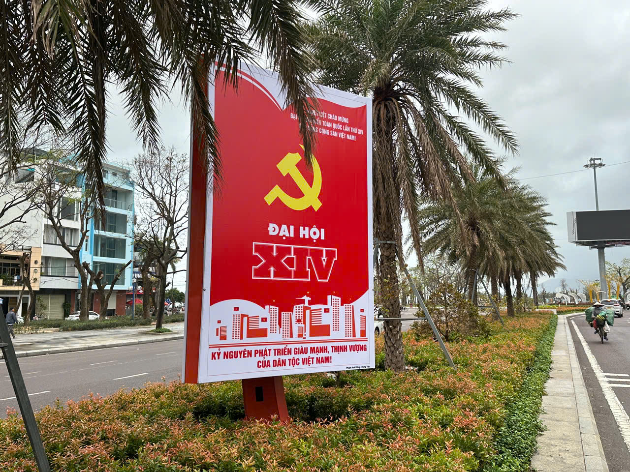 z7425768019421_0c201866bb4f5240c487dd7984333893